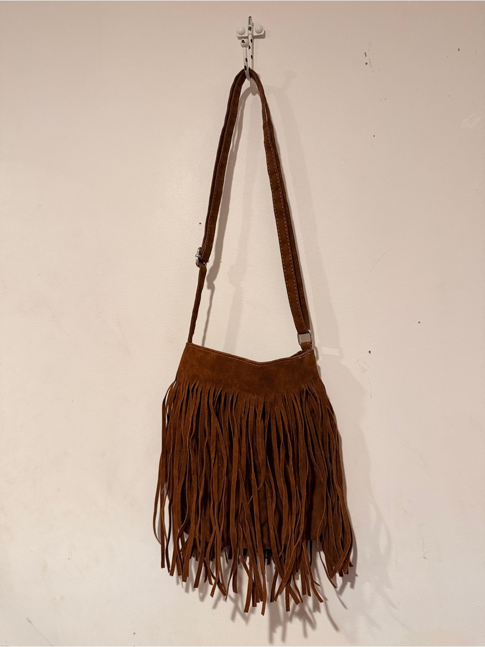 Boho Festival Brown Fringe Crossbody Bag - Picture 3 of 6